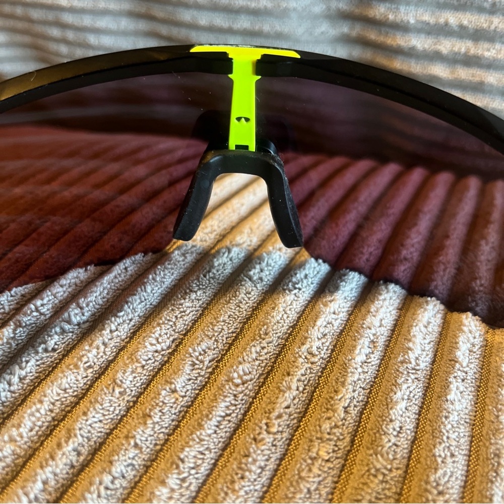 Oakley Sutro Lite Court Sunglasses Matte Black Prizm Road Jade OO9463-7939 wcase - Picture 6 of 12